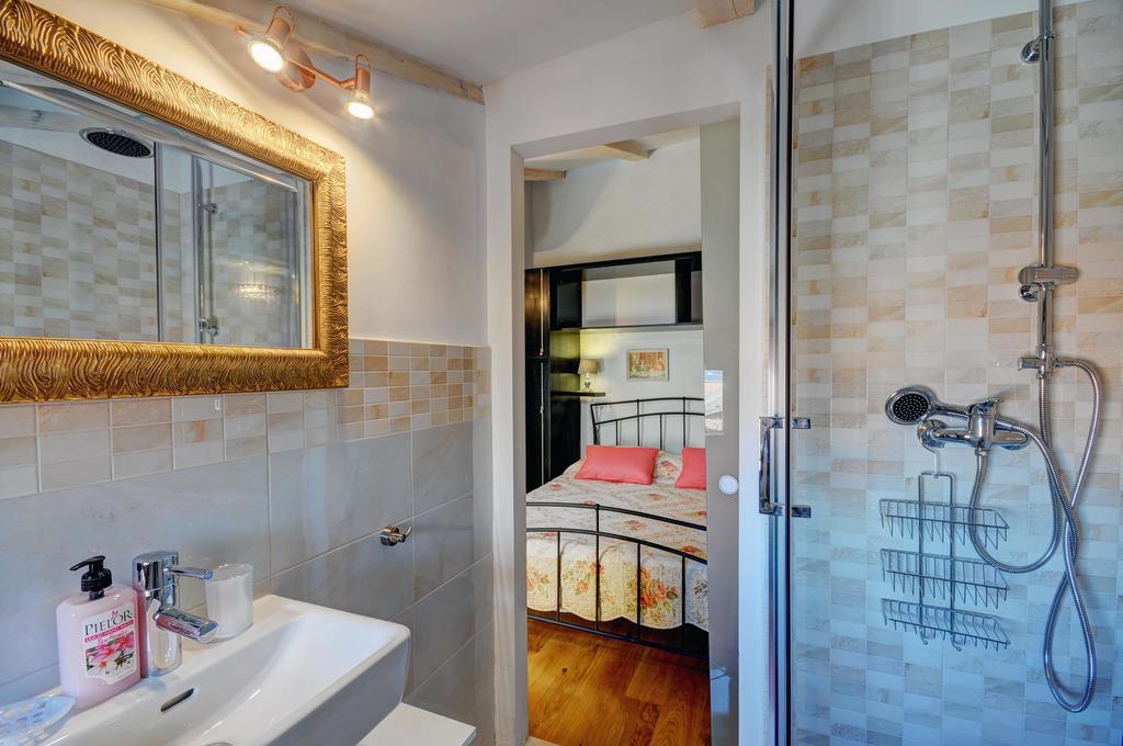 Apartment Etta 파자나 객실 사진